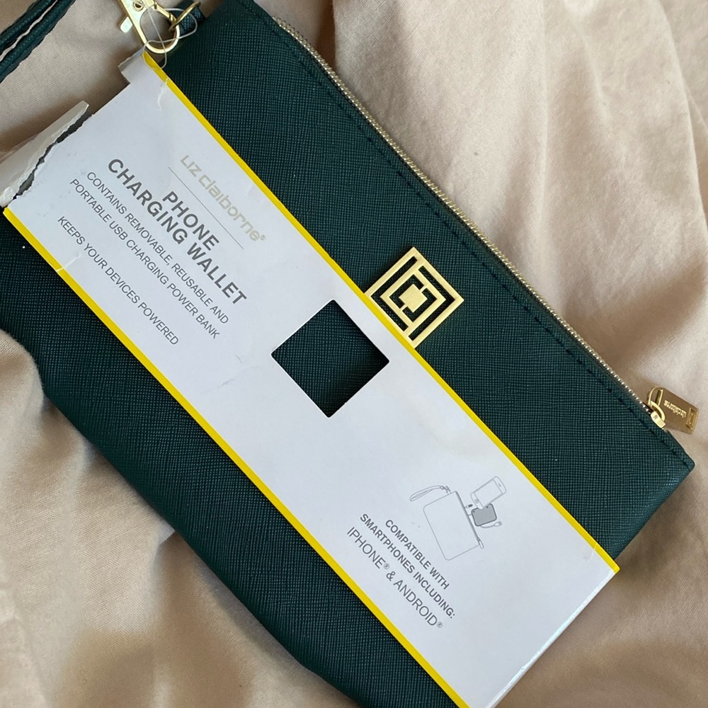 Phone charging wallet